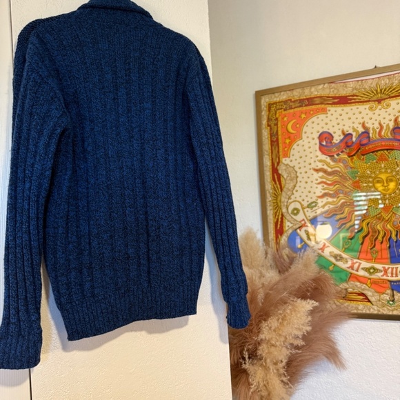 Vintage, London Fog wool mix, blue button down sweater, Mens medium - Picture 4 of 5